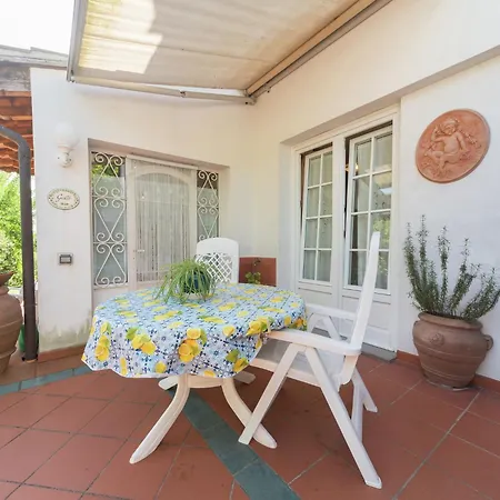 Casa vacanze In Tuscany With Pool Near Certaldo *